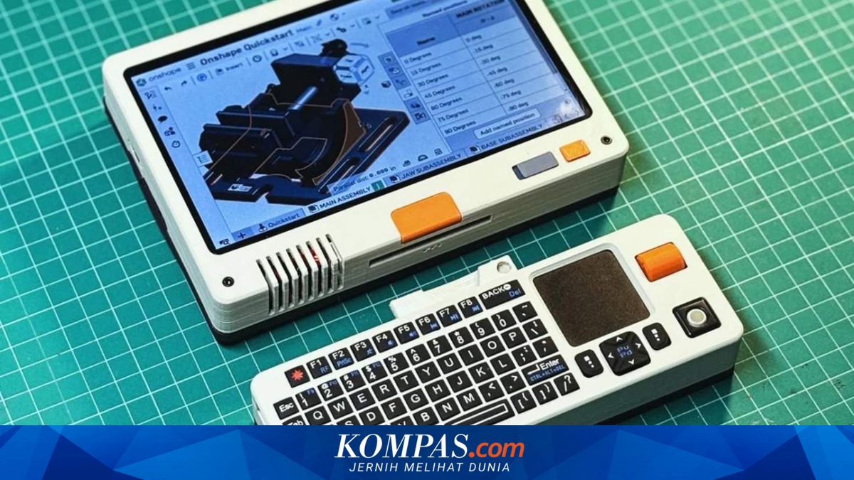 Apa Itu Cyberdeck? Komputer Rakitan yang Sedang Populer di Kalangan Gen Z