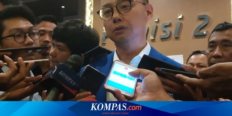 Kadernya Gugat Jokowi soal Blok Migas, PAN Minta Utamakan Dialog