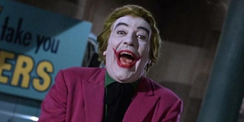 Aktor Cesar Romero saat berperan sebagai Joker dalam serial televisi Batman (1966-1968).