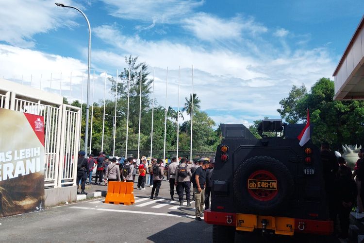 700 Personil TNI-Polri Amankan Playoff Persipura vs Adhyaksa FC