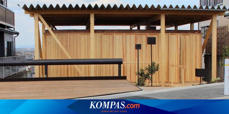 Rumah Kayu, Tetap Cantik di Tanah Curam