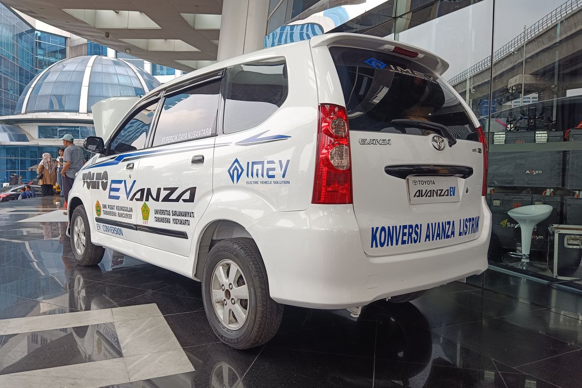 Toyota Avanza EV buatan PT Percik Daya Nusantara, IMEV, dan SMK Tamansiswa Rancaekek Bandung