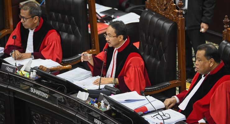 MKMK Akan Panggil Pelapor Saldi Isra dan Arief Hidayat