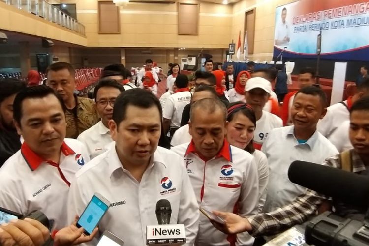 Ketua Umum Perindo Hary Tanoesoedibjo (HT) memberikan pembekalan kepada para caleg dan kader di Kota Madiun, Jawa Timur, Rabu ( 23/1/2019)