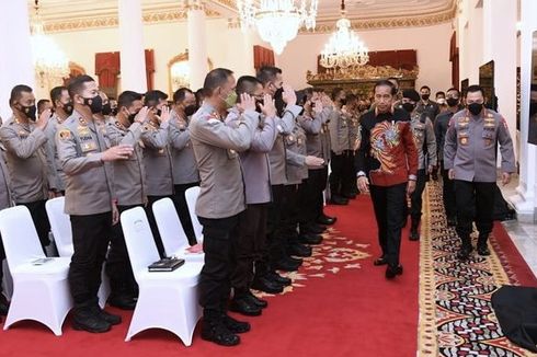 Disentil Jokowi soal Gaya Hidup Hedon, Berapa Gaji Jenderal Polisi?