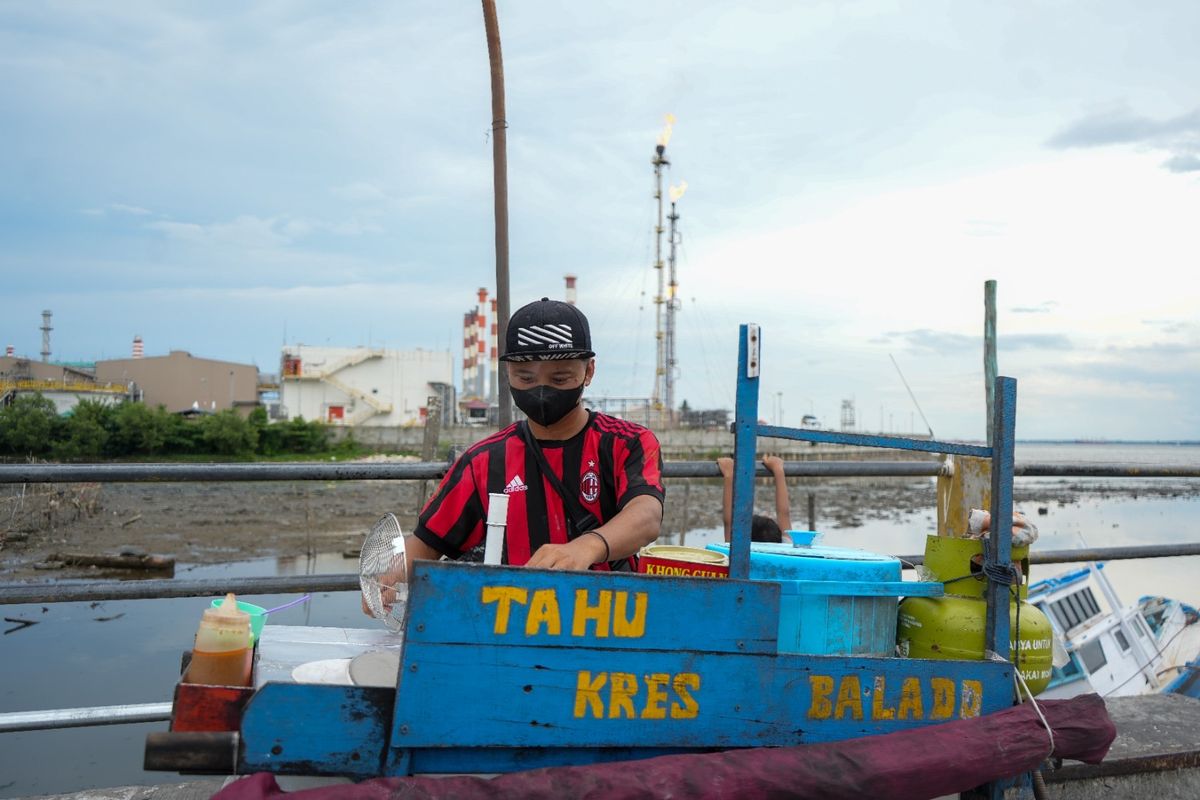  Multiplier effect Kilang Pertamina mendorong ekonomi Kota Balikpapan, termasuk UMKM, industri dan transportasi lokal.