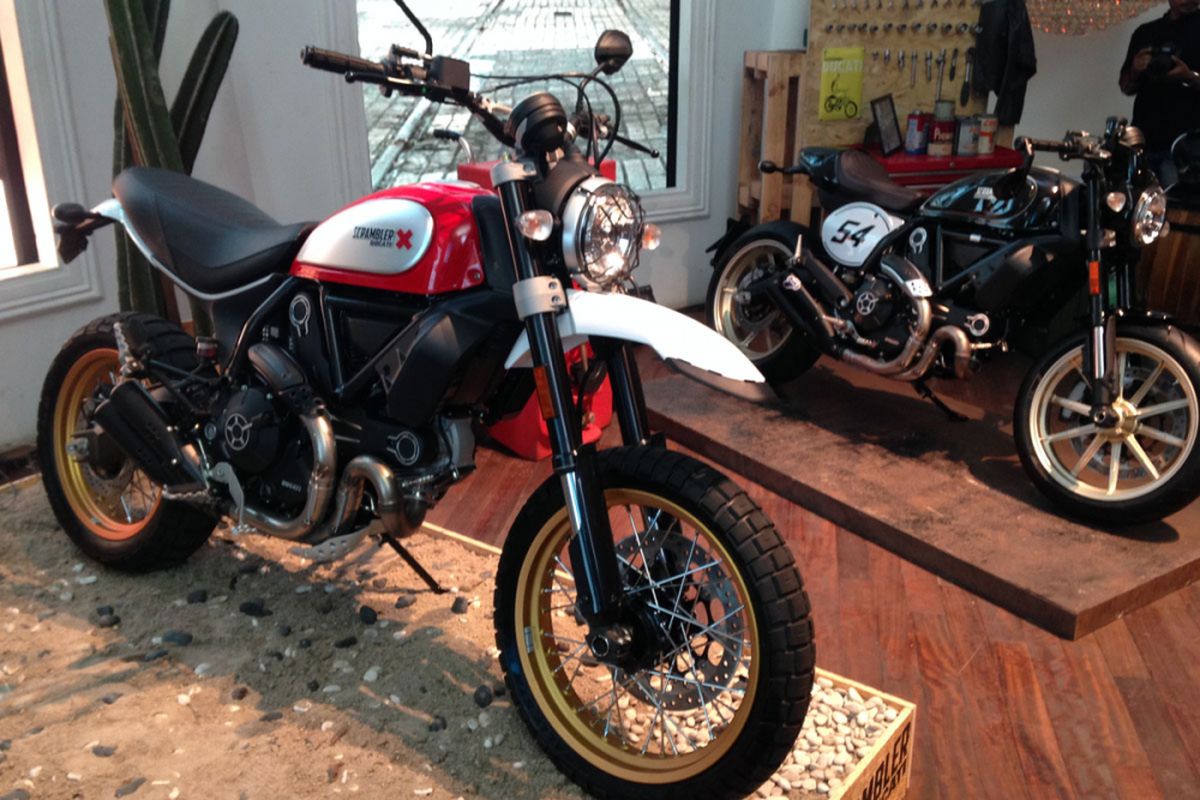 Scrambler Ducati Desert Sled.