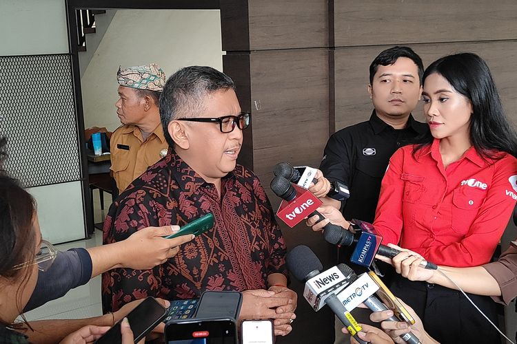 Sekretaris Jenderal PDI-P Hasto Kristiyanto ditemui di Universitas Indonesia, Depok, Senin (3/6/2024).