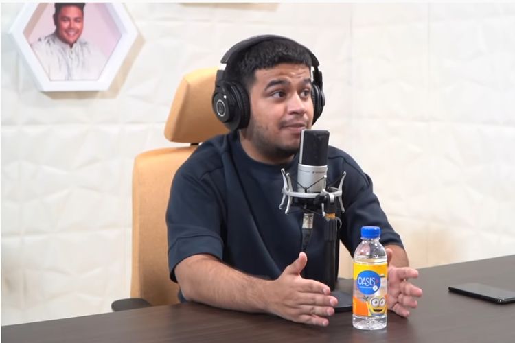 Selebgram Fadil Jaidi menjadi tamu podcast Ivan Gunawan.