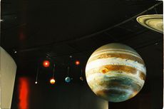 Planet yang Tidak Memiliki Satelit Alami: Daftar dan Alasan Ilmiahnya