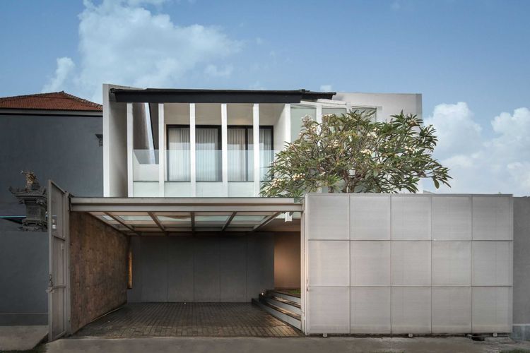 Fasad YY Residence karya Hadivincent Architects
