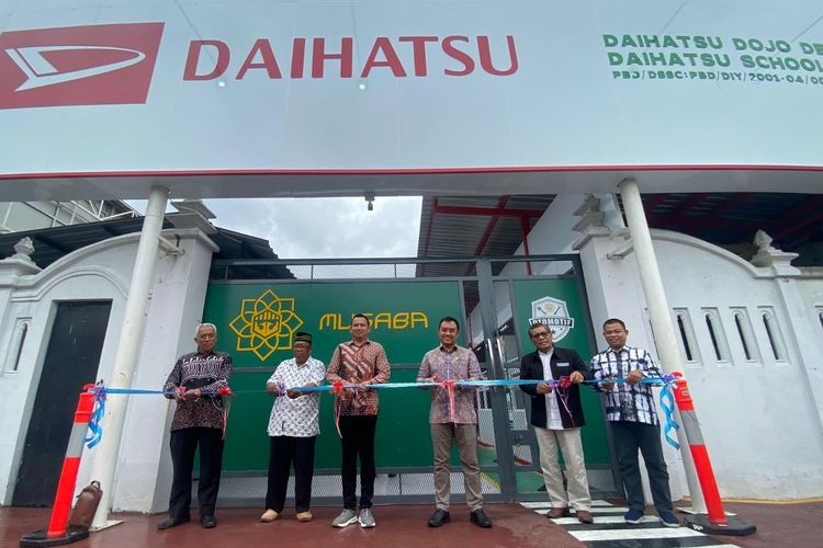 Daihatsu resmikan 2 Dojo Center