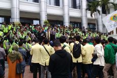 Kepung Gedung DPRD Sumbar, Mahasiswa Tuntut RUU Ditunda, UU KPK Dikaji Ulang