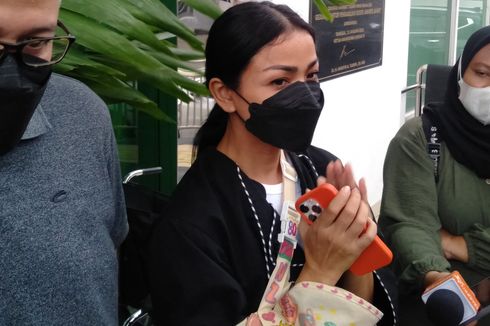 Nirina Zubir Puas Saksi Penting Beri Keterangan di Sidang Kasus Mafia Tanah