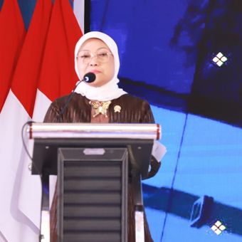 Menteri Ketenagakerjaan (Menaker) Ida Fauziyah saat membuka sekaligus memberikan arahan Sarasehan Tenaga Penyelesaian Perselisihan Hubungan Industrial, di Jakarta, Rabu (6/3/2024).
