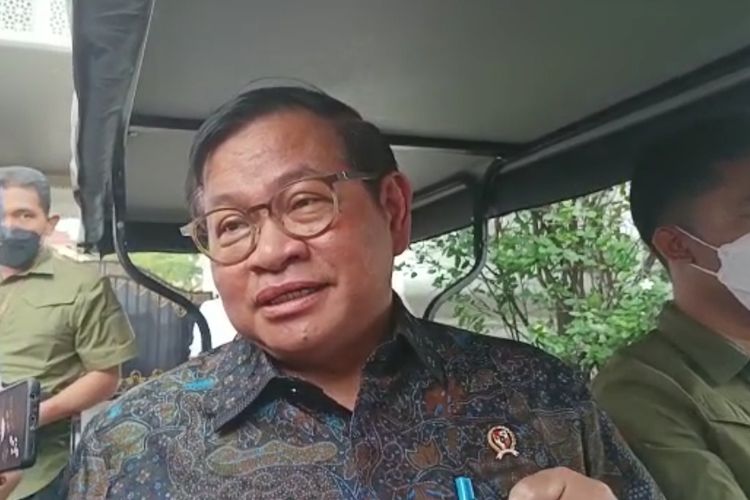 Sekretaris Kabinet Pramono Anung di Kompleks Istana Kepresidenan, Jakarta, Senin (30/1/2023).