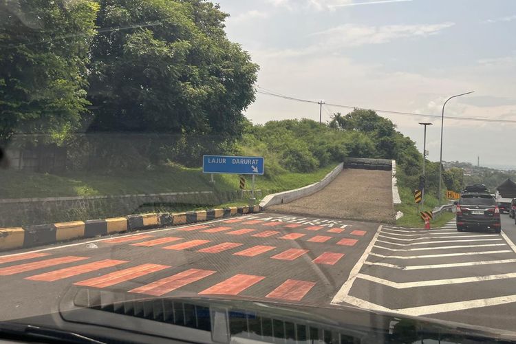 Cara Aman Masuk Jalur Penyelamat Saat Mengalami Rem Blong di Jalan Tol