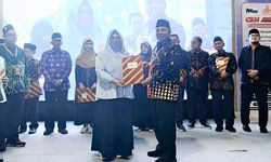 Dukung Pemberdayaan Cabang–Ranting, UMRI Raih Anugerah PTMA Peduli CRM 2025