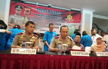 Pengakuan Tersangka, Video Mesum yang Libatkan Anak Permintaan ...
