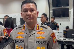 Polisi Telah Periksa 2 Komika Pembuka Mens Rea Pandji Pragiwaksono