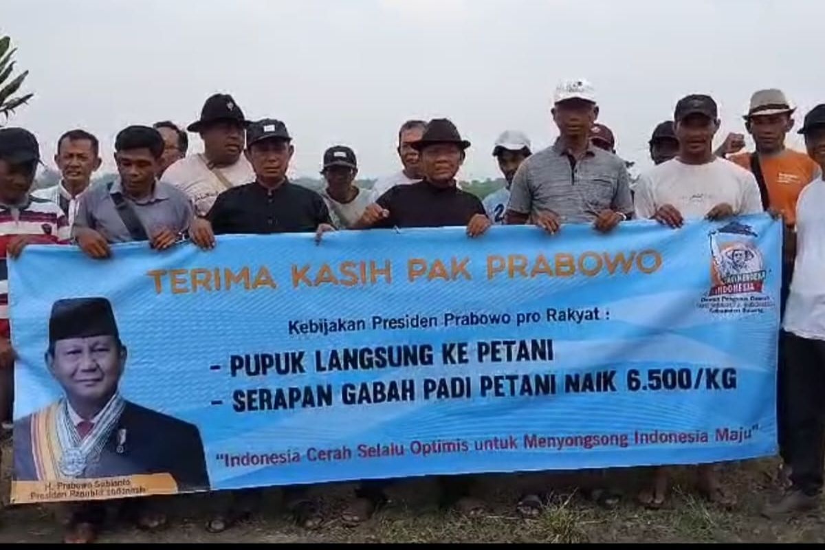Anggota Tani Merdeka yang tersebar di lebih dari 200 kabupaten di seluruh Indonesia menyampaikan terima kasih kepada Presiden Prabowo atas kebijakan tersebut. 