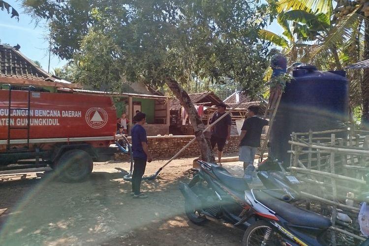 Sulitnya Mencari Air Bersih di Gunungkidul, Sudah Ngebor Airnya Payau