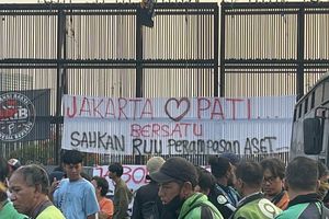 Aktivis Pati Botok Mengaku Rekening Rp 80,9 Juta Diblokir Jelang Aksi di DPR