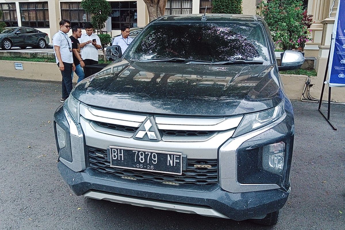 Pembakar Kotak Suara