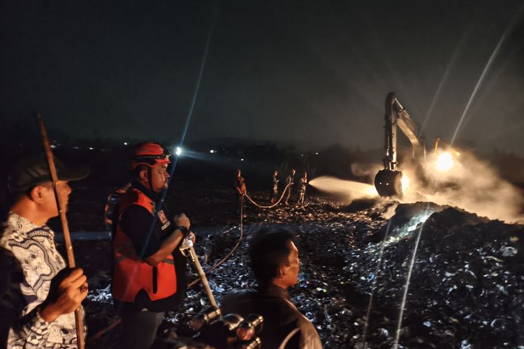 Sudah 8 Hari TPA Galuga Bogor Terbakar, Bupati: Tersisa 2,4 Hektare