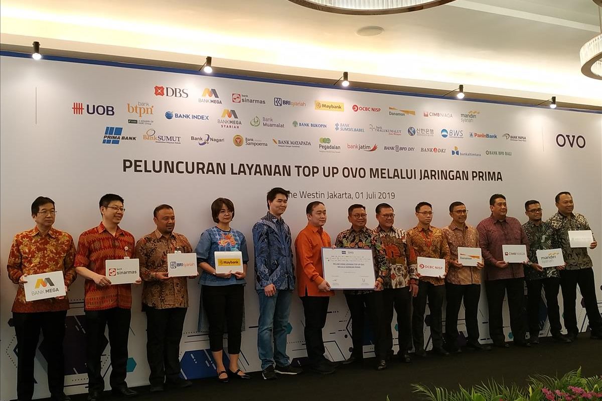 PT Visionet Internasional atau OVO menjalin kerja sama dengan PT Rintis Sejahtera sebagai pengelola Jaringan PRIMA dengan meneken nota piagam di The Westin Hotel, Jakarta, Senin, (1/7/2019).
