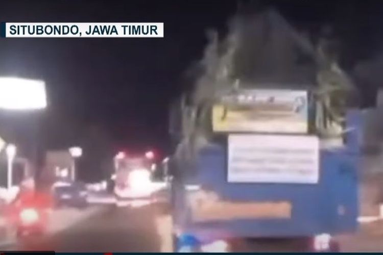Video truk ngebut dan berjalan ugal-ugalan di jalanan Situbondo, Jawa Timur, beredar di media sosial. Sopir truk telah diamankan polisi.
