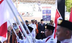 Danny Pomanto Bersama Brigjen TNI Amir Kasman Lepas Peserta City Parade MNEK 2023