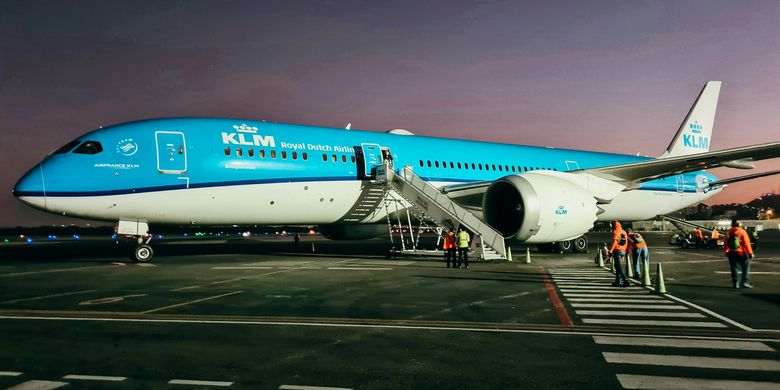 Ilustrasi pesawat KLM Royal Dutch Airlines. 