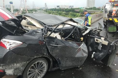 Mobil Dinas Sekretaris Kota Jakarta Utara Kecelakaan di Tol, Sopir Luka Ringan