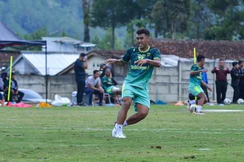 Gelandang Persib Tak Mau Kehilangan Peluang Juara