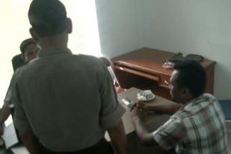 Aparat Kepolisian Daerah (Polda) Aceh Utara menangkap pelaku penembakan posko pemenangan caleg Nasdem.