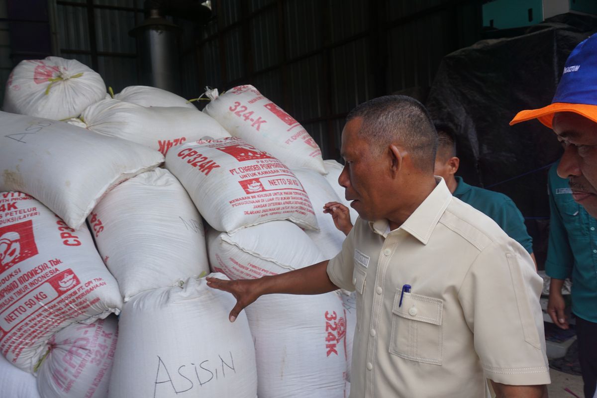 Pemerintah Kabupaten (Pemkab) Bulungan memastikan pasar hasil panen petani tetap aman melalui kebijakan inovatif, yakni mewajibkan 5.000 aparatur sipil negara (ASN) dan pegawai pemerintah dengan perjanjian kerja (P3K) menyerap beras produksi lokal. 