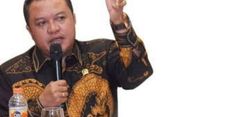 Dua PMK Dinilai Melemahkan Industri Manufaktur, Lamhot Sinaga Minta Pemerintah Revisi Regulasi