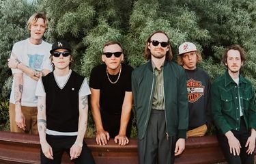 Cage the Elephant.