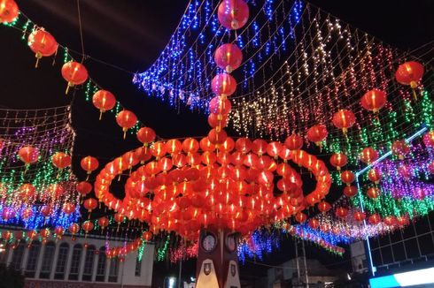 Akhir Pekan di Solo, Ada 5.500 Lampion Pasar Gede yang Instagramable