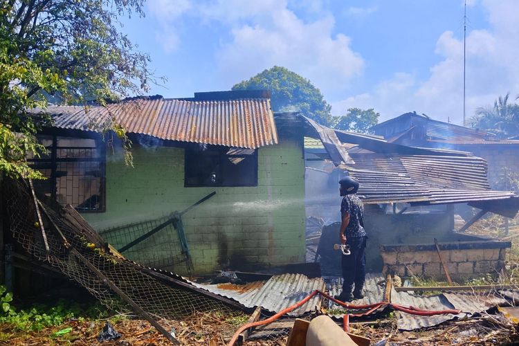 Rumah Dinas Prajurit Kodam Cenderawasih Terbakar, Diduga akibat Korsleting