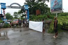 Kesal karena Sering Banjir, Warga Blokir Jalan Trans Jayapura-Keerom