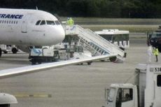 Terduga Pasien Ebola Dikeluarkan dari Pesawat Air France di Madrid