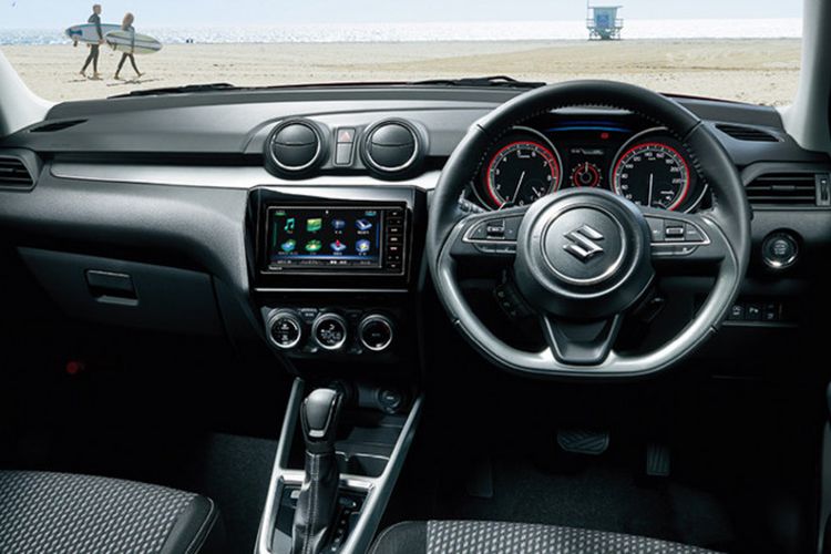 Interior Suzuki Swift facelift