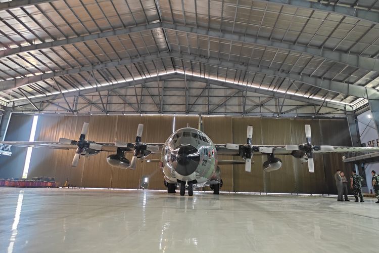 TNI Tambah Hercules untuk Bikin Hujan Buatan Padamkan Karhutla Sumsel