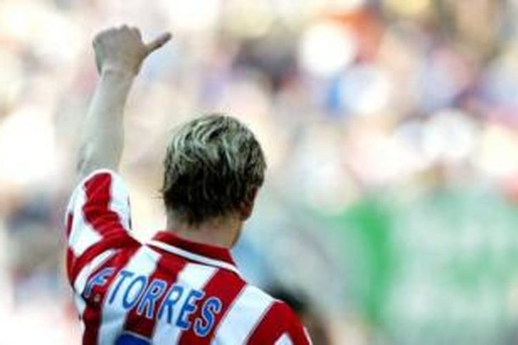 Striker asal Spanyol, Fernando Torres, resmi kembali bermain bersama Atletico Madrid. 