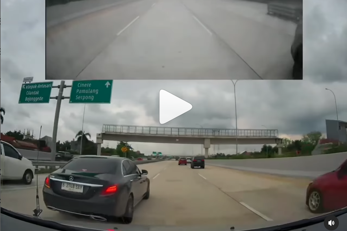Video mobil rem mendadak lantaran terlewat pintu keluar tol