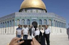 Israel Izinkan Warga Gaza ke Al Aqsa