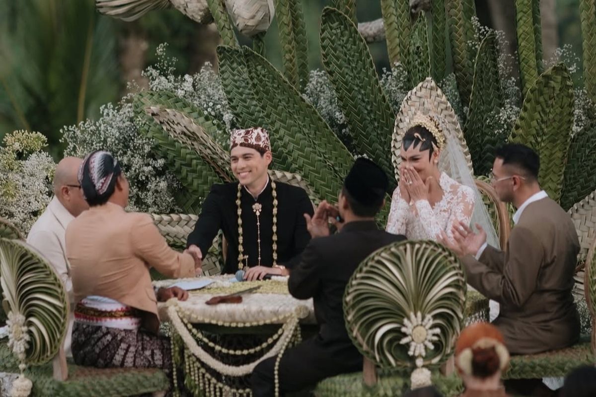 Pernikahan Luna Maya dan Maxime Bouttier yang mengusung konsep organik/Instagram Luna Maya 