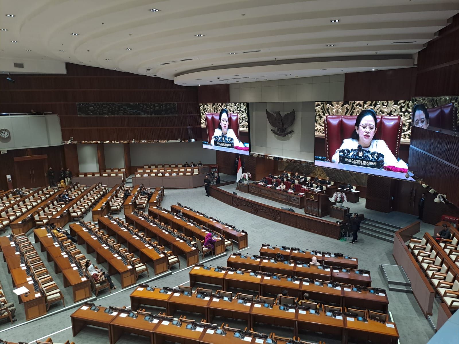 DPR Gelar Rapat Paripurna Penutupan Masa Sidang, 101 Anggota Dewan Izin